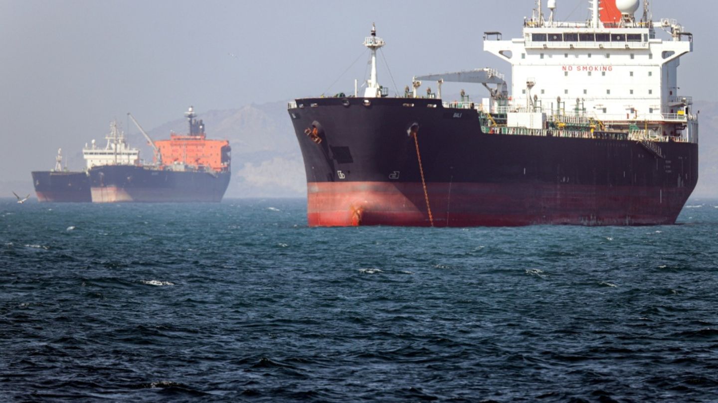Tanker in der Straße von Hormus