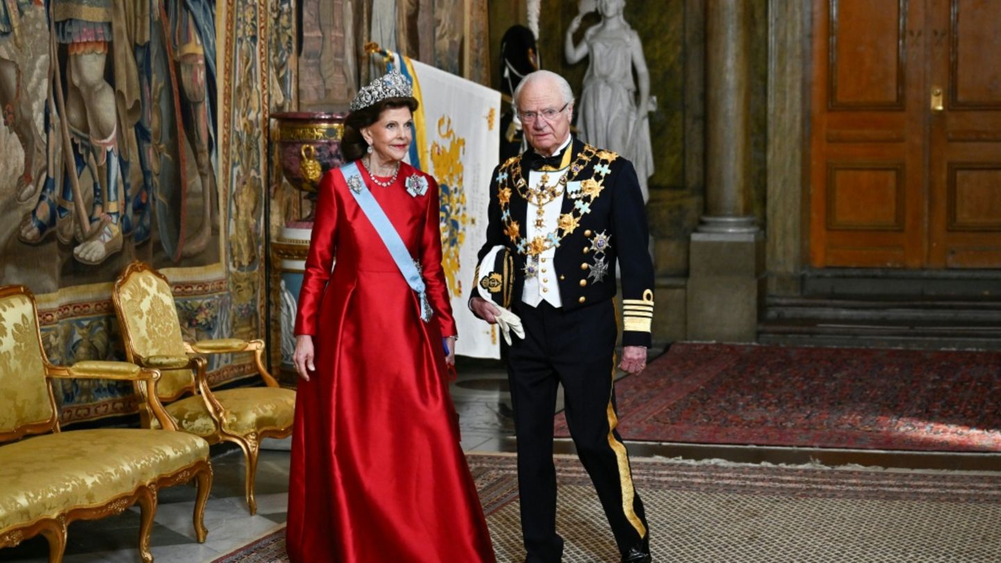 Königin Silivia und König Carl XVI. Gustaf am 30. April in Stockholm