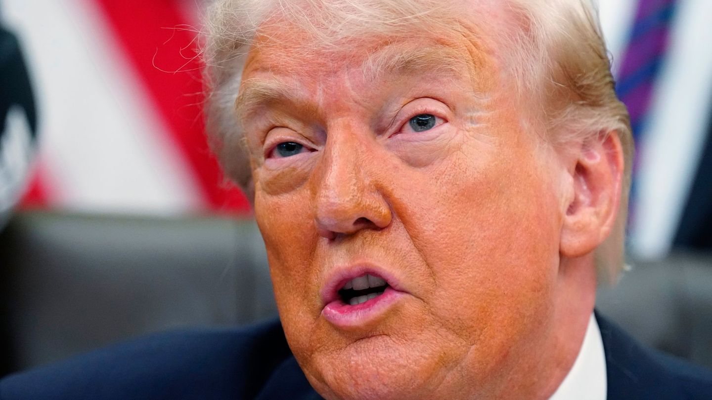 Lage im Überblick: Trump setzt auf Diplomatie: Hormus-Einsatz gestoppt