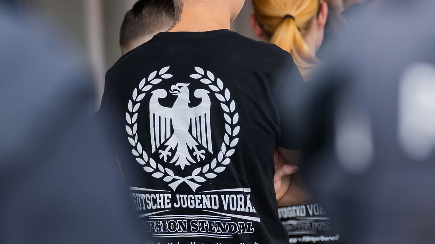 Es gab Durchsuchungen in zwölf Ländern bei mutmaßlichen Neonazis. Foto: Christoph Soeder/dpa