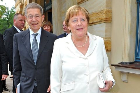 Angela Merkel und Joachim Sauer anlässlich der Eröffnung der Richard-Wagner-Festspiele im Juli 2025 in Bayreuth.