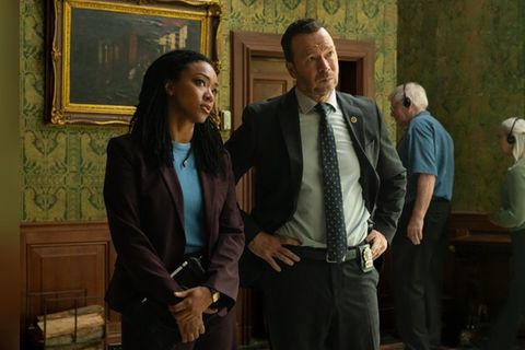 Sonequa Martin-Green und "Blue Bloods"-Urgestein Donnie Wahlberg bilden in "Boston Blue" das neue Ermittlerduo.