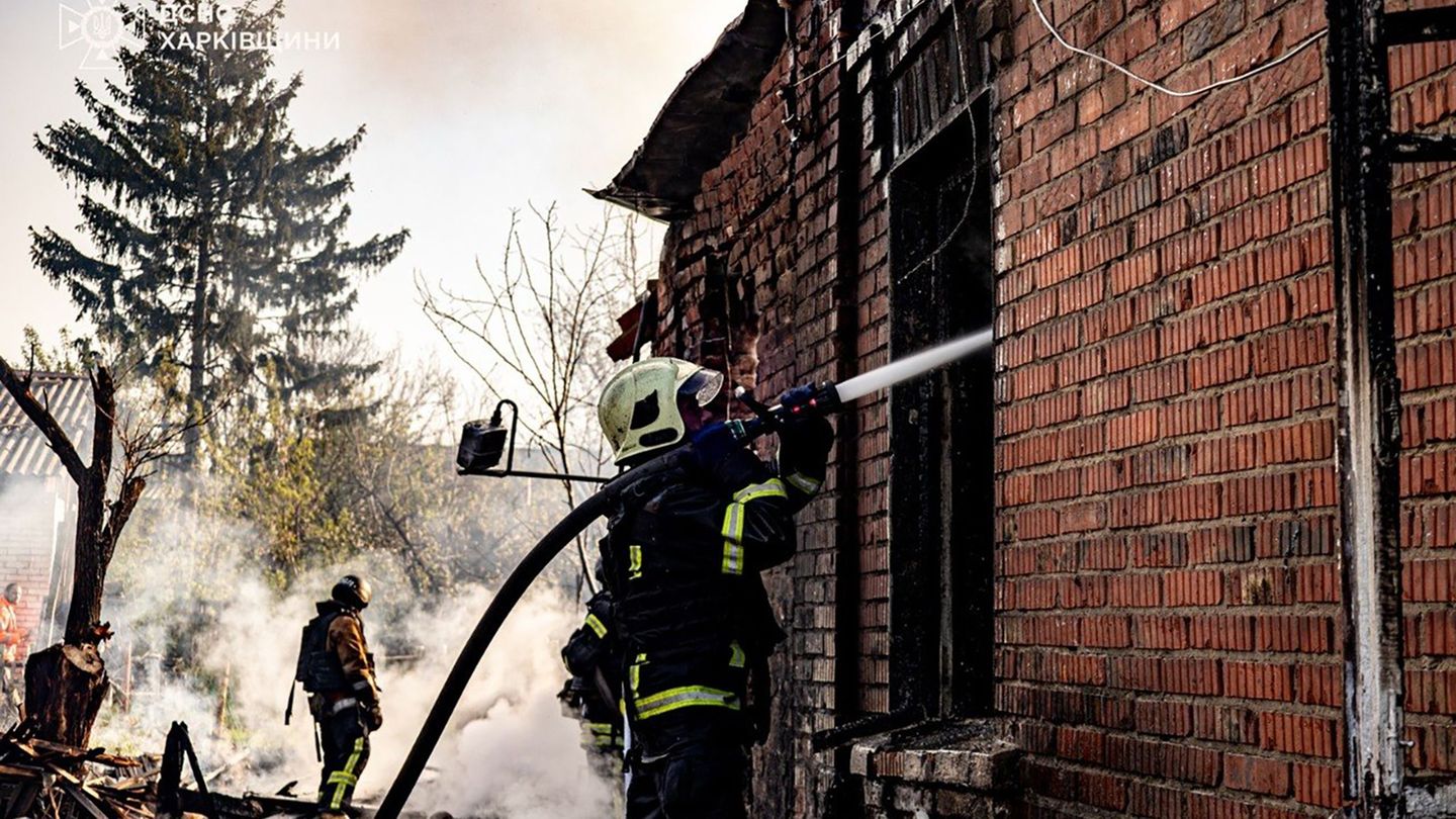 Die Ukraine erhebt nach dem einseitig von Kiew ausgerufenen Beginn einer Waffenruhe Vorwürfe gegen Moskau. Foto: Uncredited/Ukra