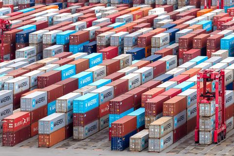 Die deutsche Wirtschaft leidet unter den Auswirkungen des Iran-Kriegs. (Symbolbild) Foto: Sina Schuldt/dpa