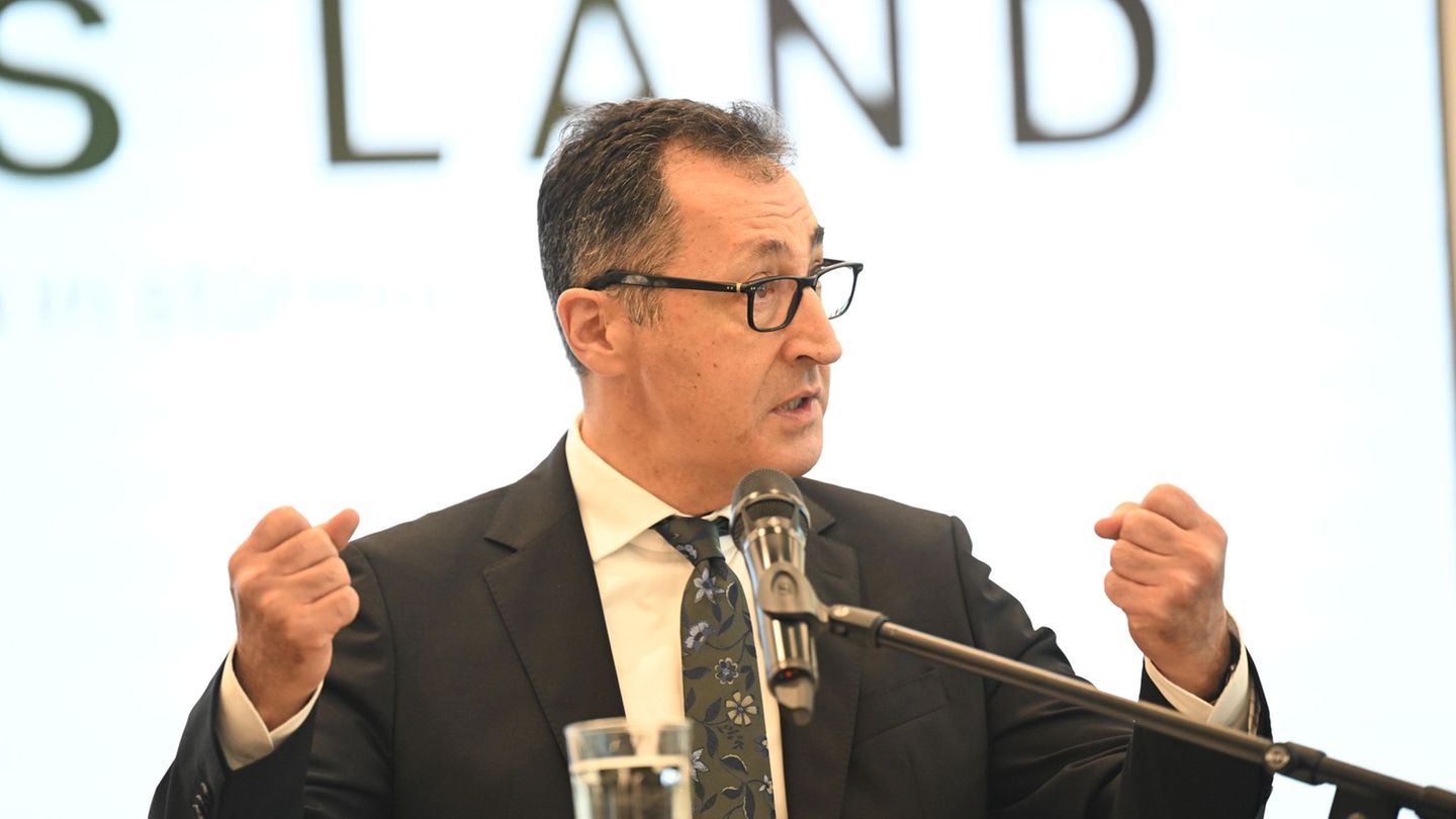 Özdemir will sich kommende Woche zum Ministerpräsidenten wählen lassen. Foto: Bernd Weißbrod/