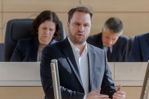 Der Wohlstand des Landes hänge nachhaltig von einer wachsenden Wirtschaft ab, sagte der FPD-Fraktionsvorsitzende Christopher Vog