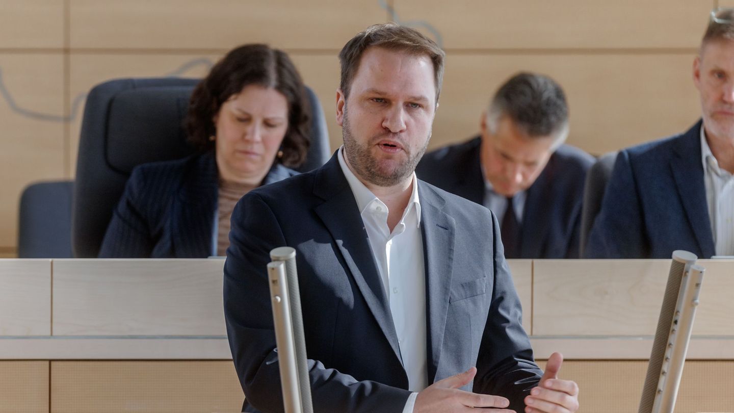 Der Wohlstand des Landes hänge nachhaltig von einer wachsenden Wirtschaft ab, sagte der FPD-Fraktionsvorsitzende Christopher Vog