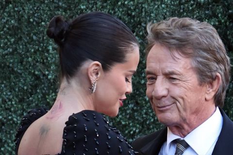 Martin Short und Selena Gomez bei der Ankunft zur Premiere von "Marty, Life Is Short" in Los Angeles.