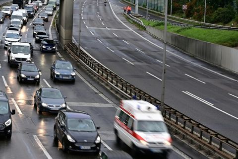 Autos auf der Berliner Stadtautobahn