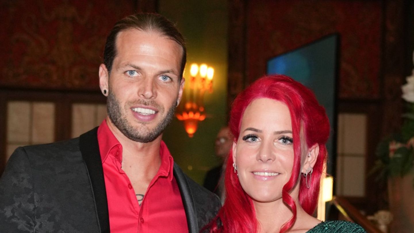 Dennis und Dana Diekmeier sind vierfache Eltern. Sie haben sich nach 16 Ehejahren getrennt.