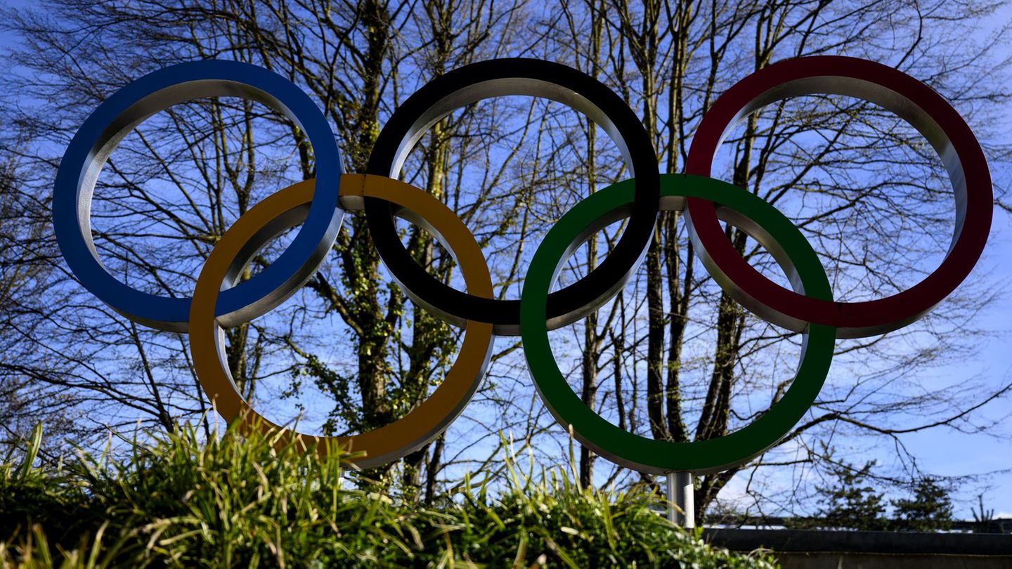Das IOC hebt die Sanktionen gegen Belarus auf. (Archivbild) Foto: Laurent Gillieron/KEYSTONE/dpa