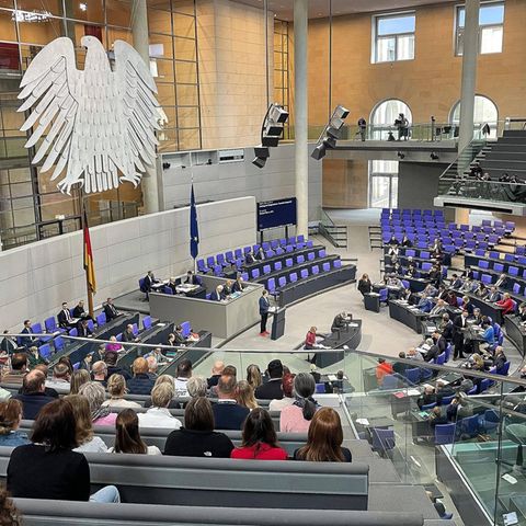 Bundestagsdiäten: Über 12.000 Euro – geht's noch?