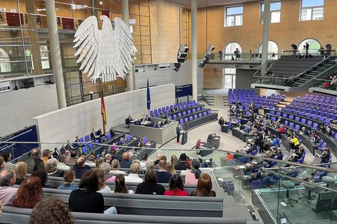 Bundestagsdiäten: Über 12.000 Euro – geht's noch?