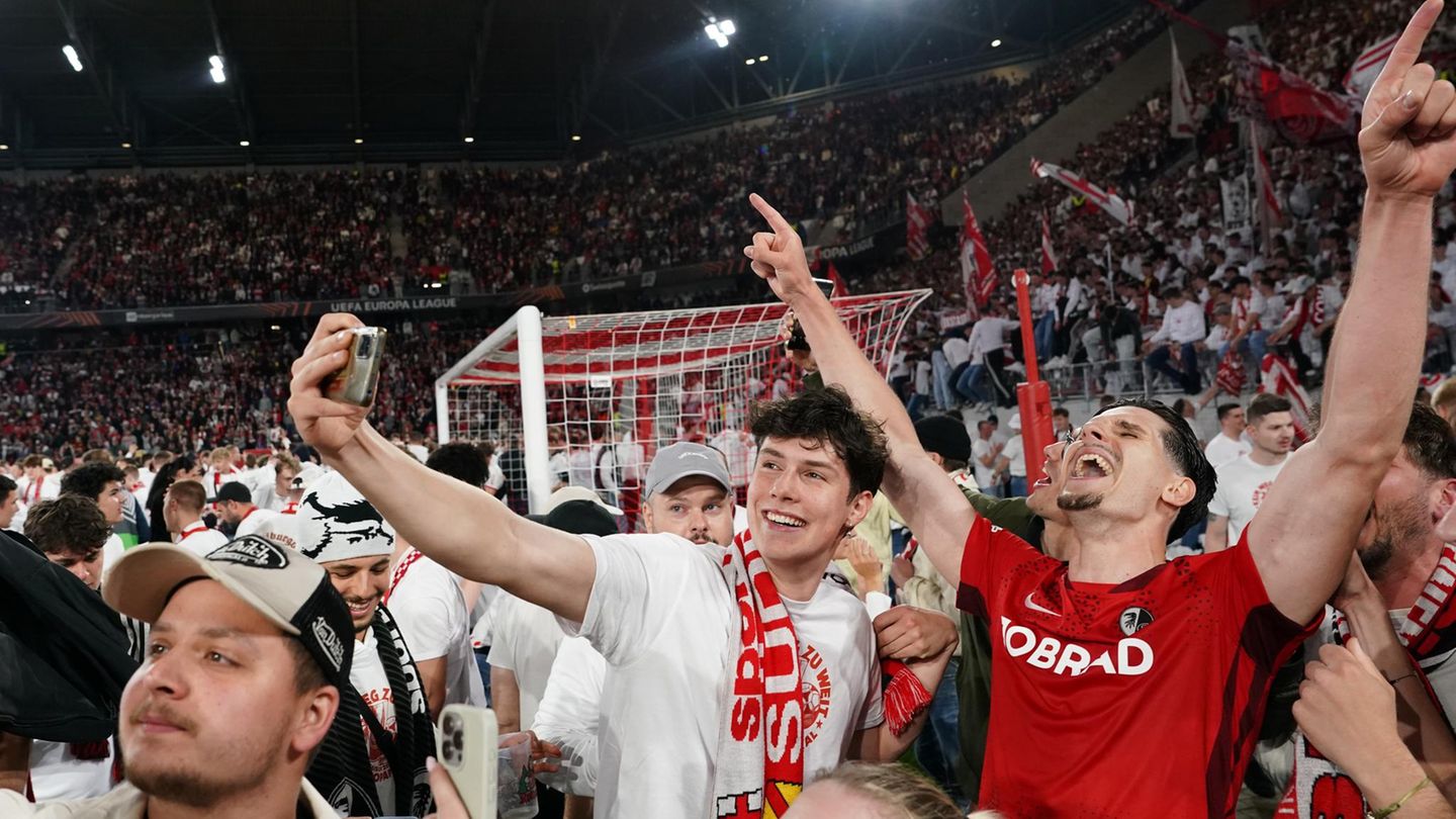 Platzsturm inklusive: Freiburg zieht sensationell ins EL-Finale ein – Highlights im Video