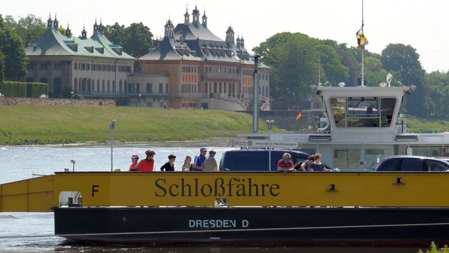 Verkehr: Dresdner "Schloßfähre" geht an Land – Pause bis Mitte Juni