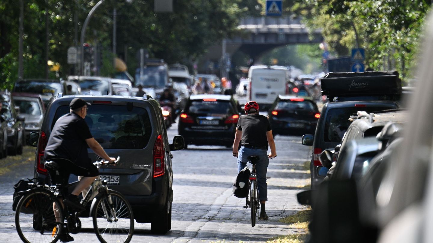 Das Volksbegehren "Berlin autofrei" hatte das Ziel, Autos in der Berliner Innenstadt weitgehend zu verbieten. (Archivbild) Foto:
