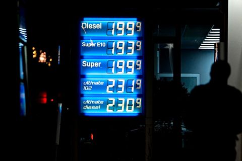 Preisanzeigen an einer Tankstelle