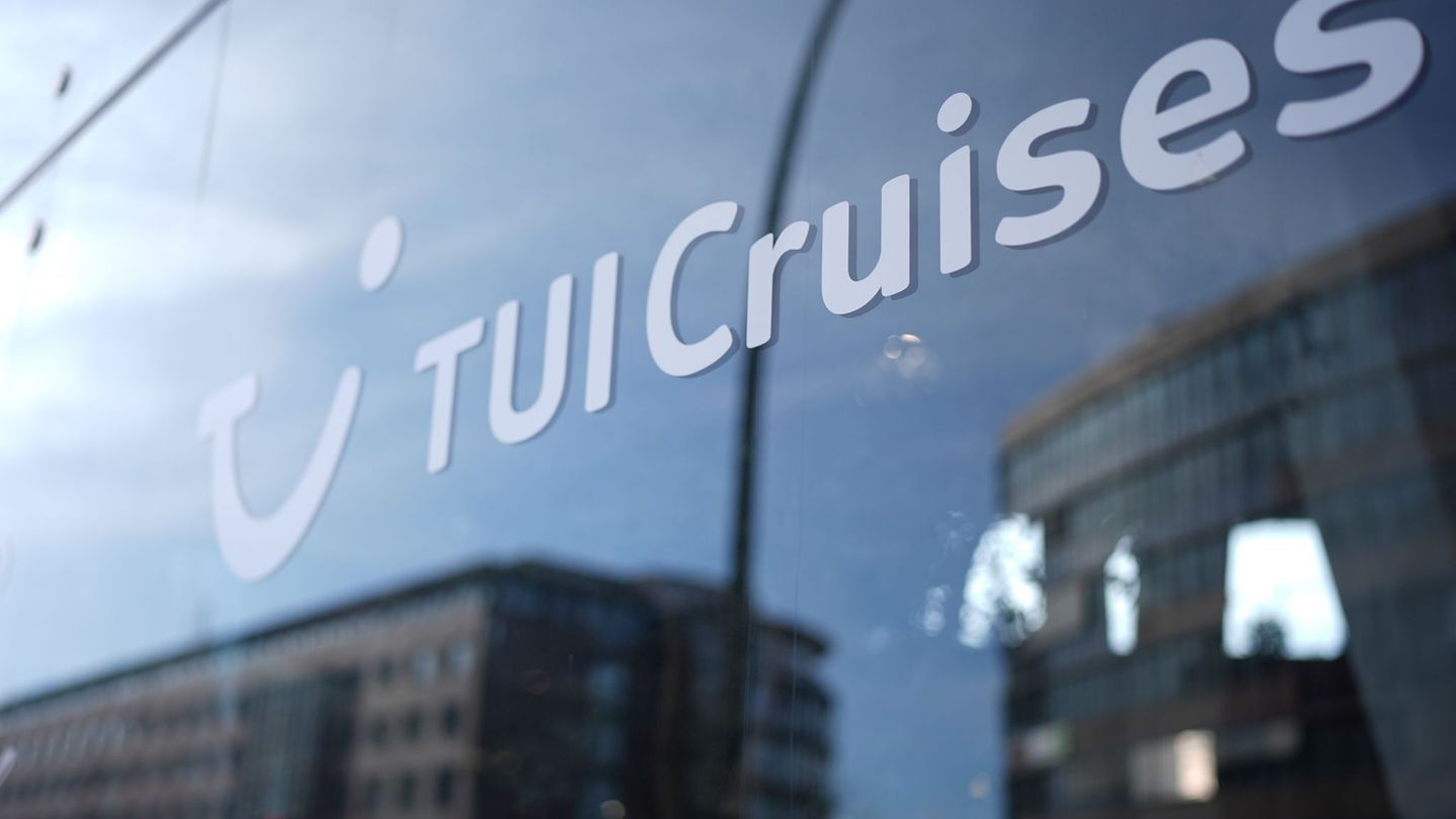 Tui Cruises hat seinen Hauptsitz in Hamburg. (Archivbild) Foto: Marcus Brandt/dpa/dpa-tmn