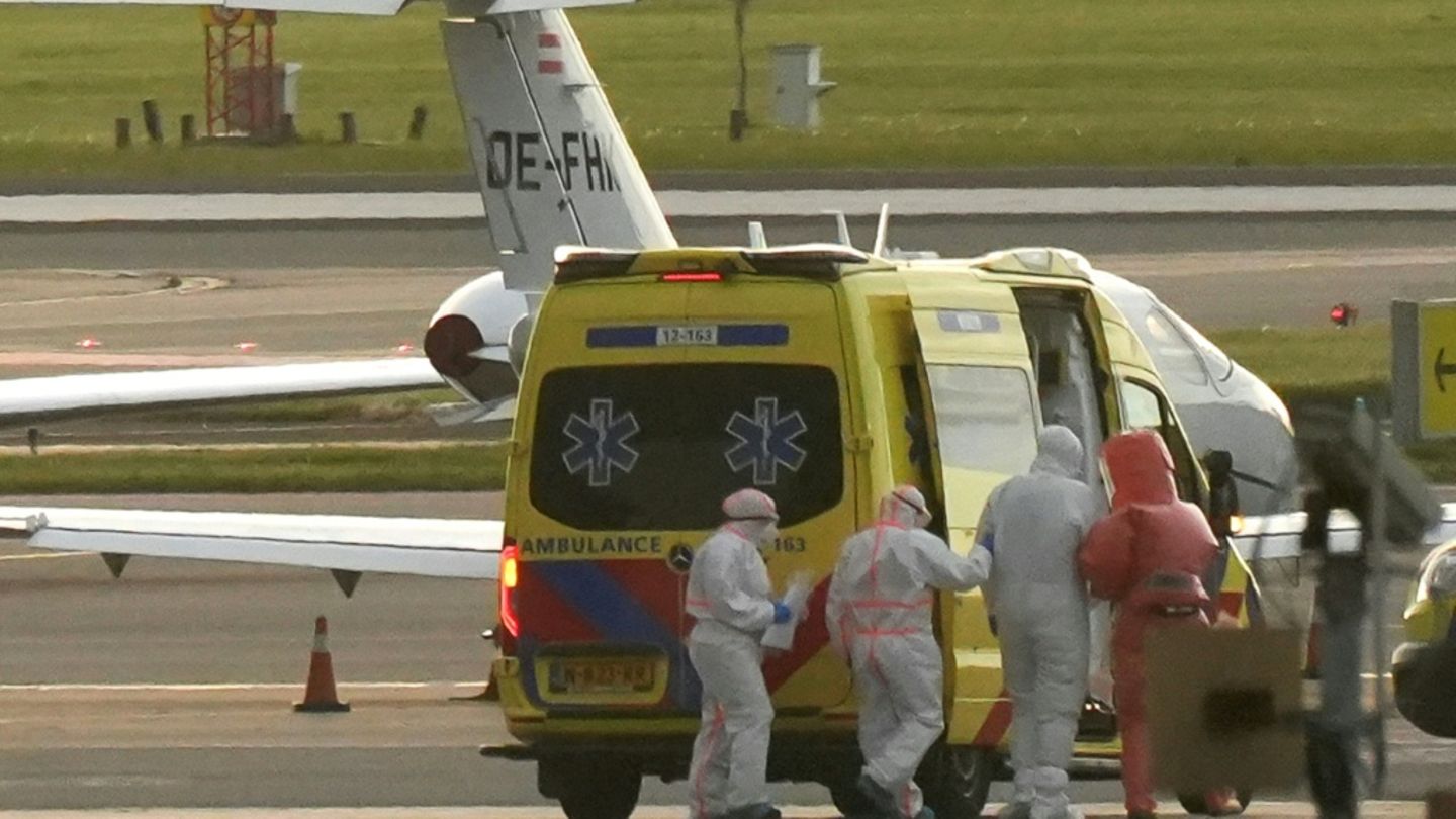 Ankunft von Evakuierungsflug in Amsterdam