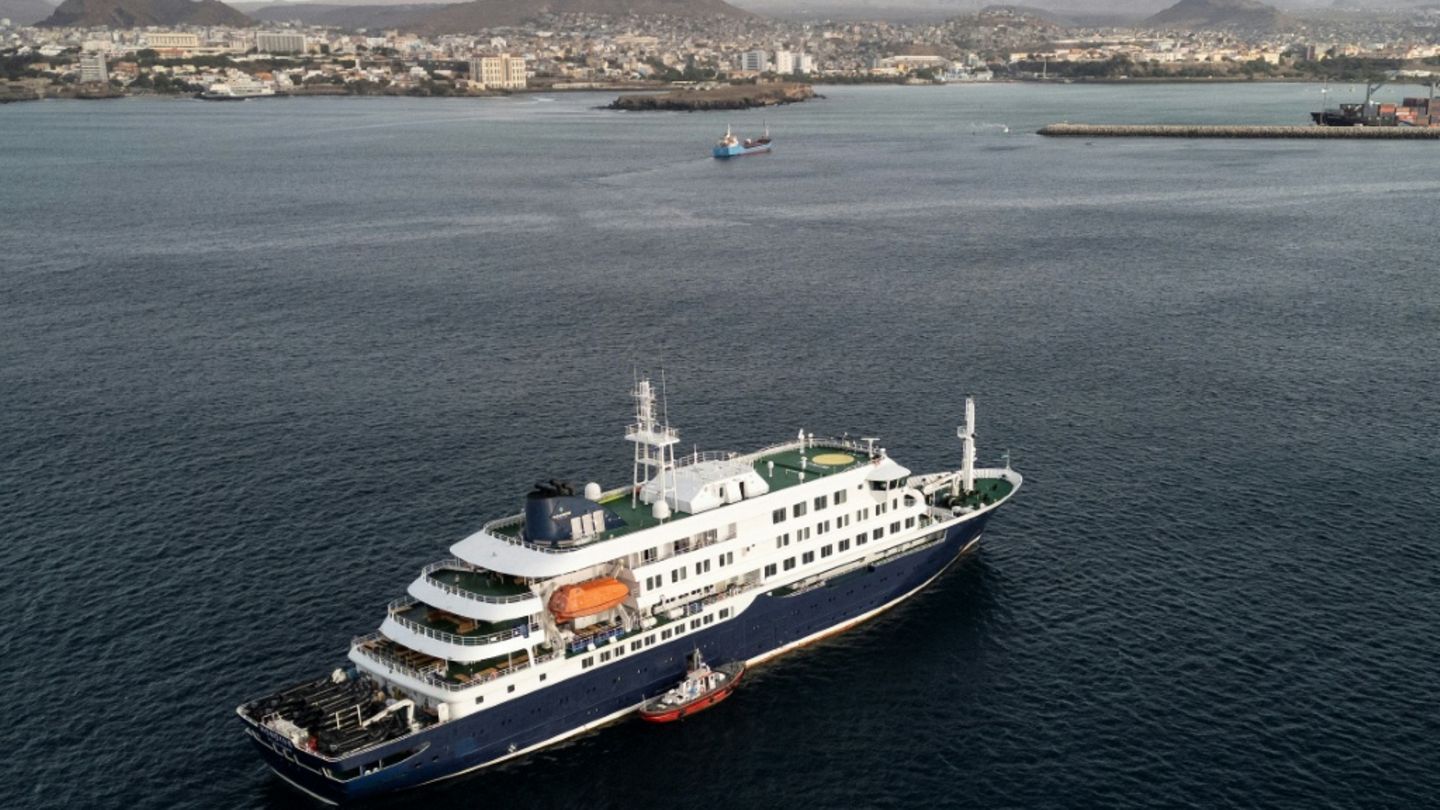 Die "Hondius" wird Sonntag auf Teneriffa erwartet