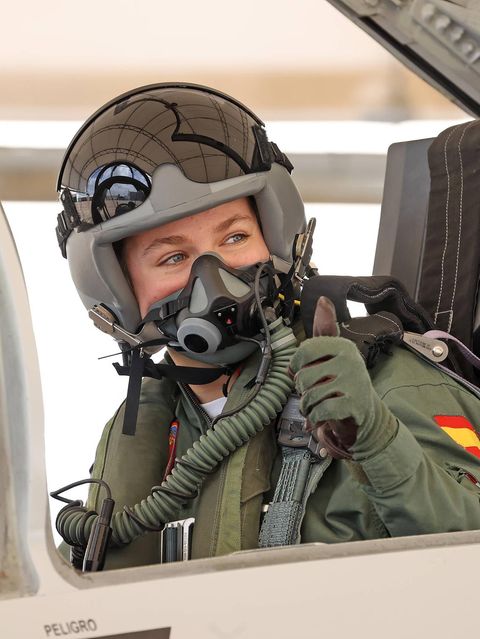 Royals: Prinzessin Leonor von Spanien in einem Kampfjet