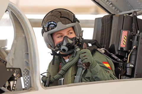 Royals: Prinzessin Leonor von Spanien in einem Kampfjet