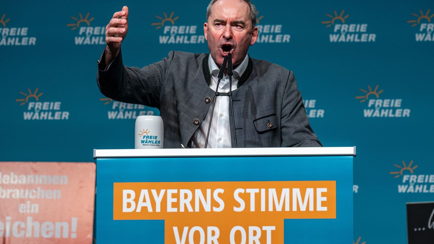 Die Erfolge bei der Kommunalwahl haben Freie-Wähler-Chef Aiwanger innerparteilich definitiv geholfen. (Archivbild) Foto: Armin W