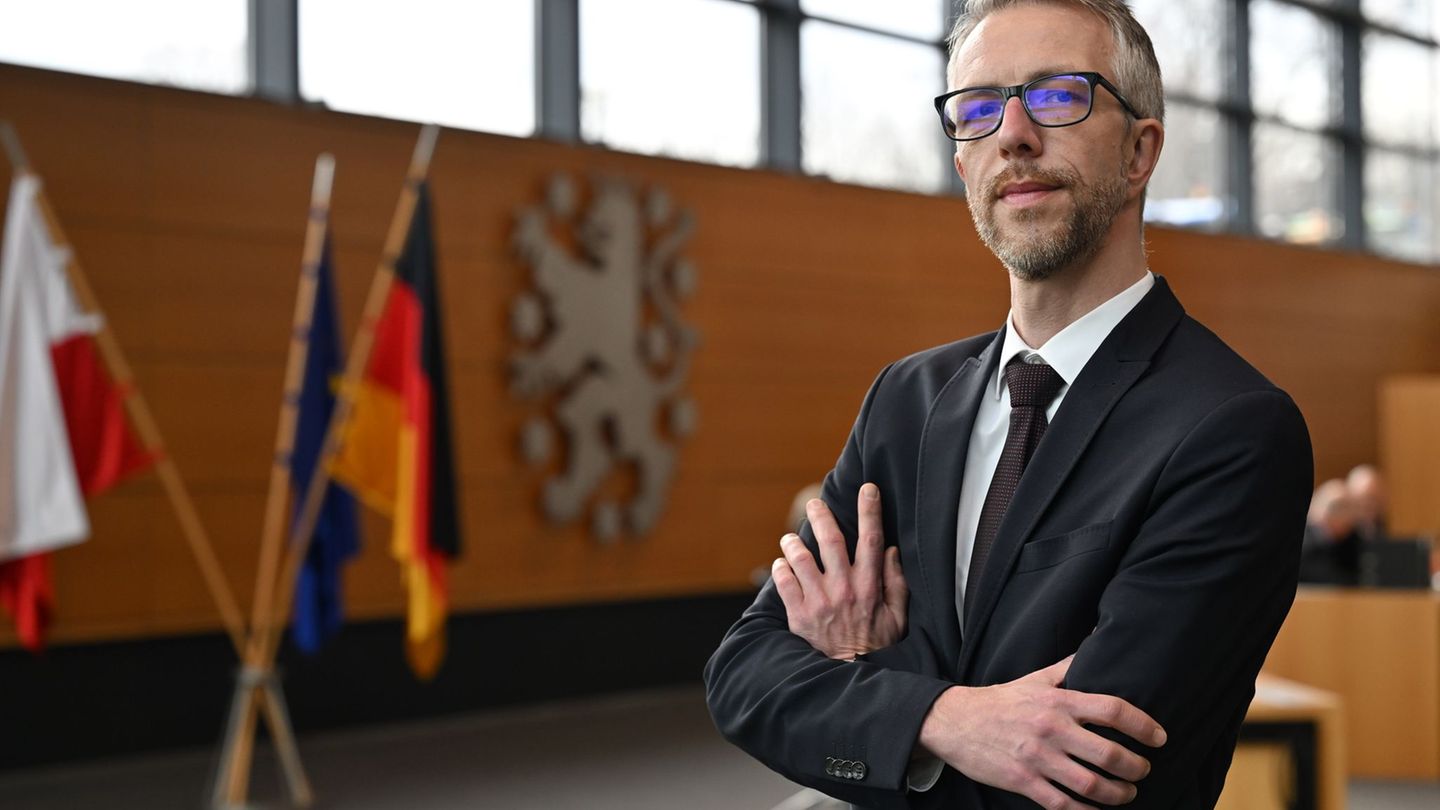 Thüringens Landesdatenschutzbeauftragter Tino Melzer sieht vor allem bei der Weitergabe von Daten zur Bildungsbiografie enge Gre