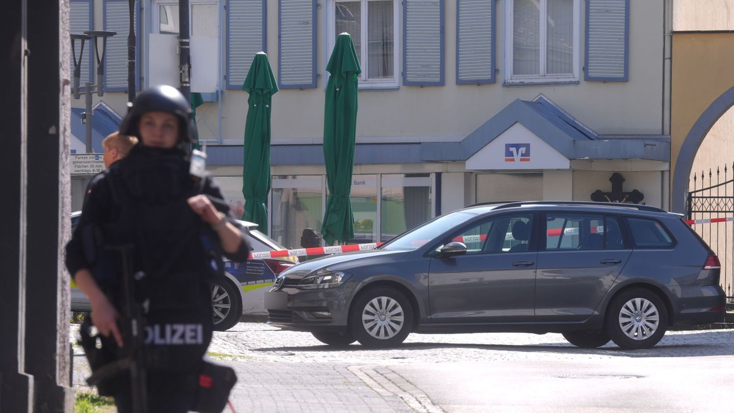 Fahndung: Aufatmen nach Großeinsatz in Sinzig - Tätersuche dauert an