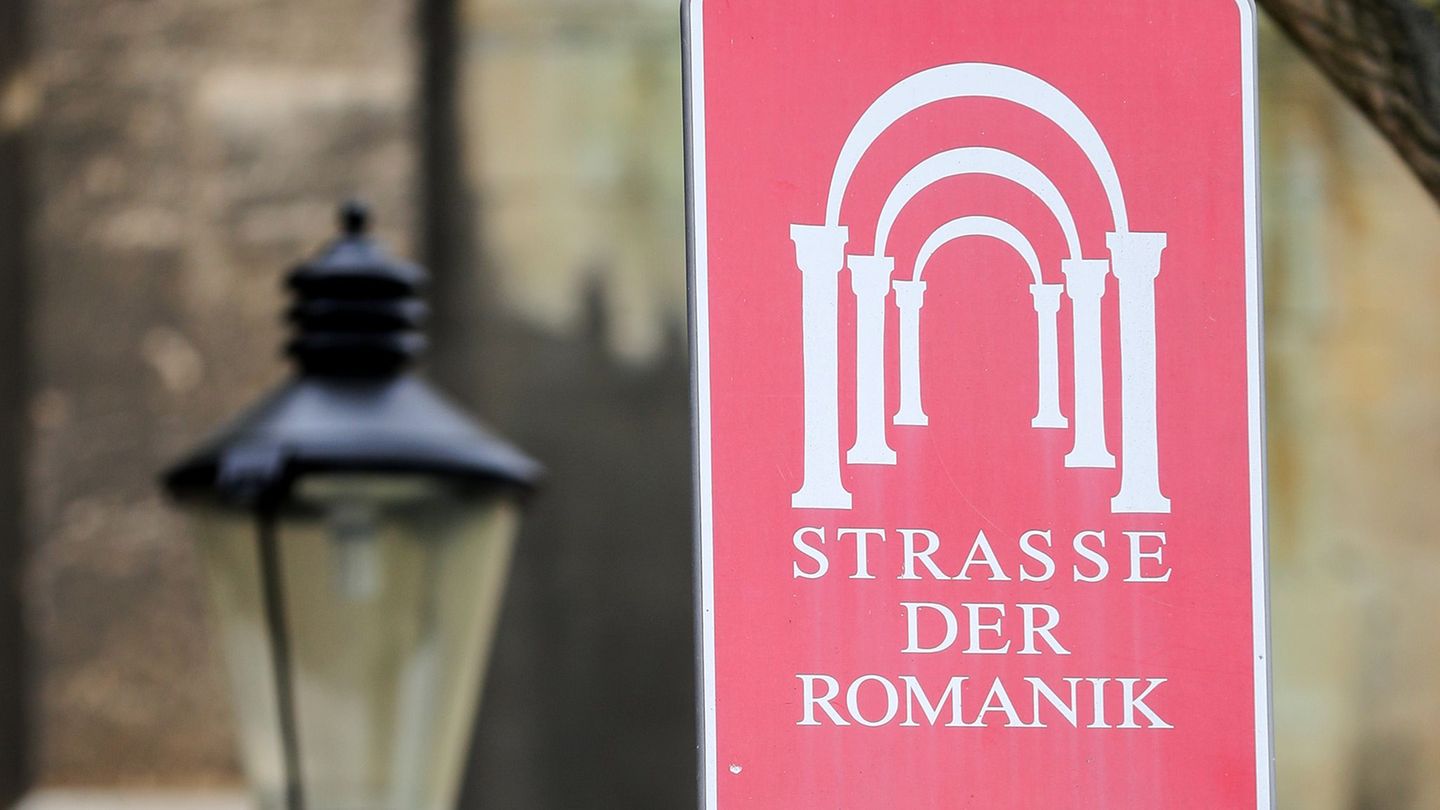Der Romanikpreis wird seit 1995 verliehen und würdigt das Engagement und die Hingabe derjenigen, die sich für den Erhalt des kul