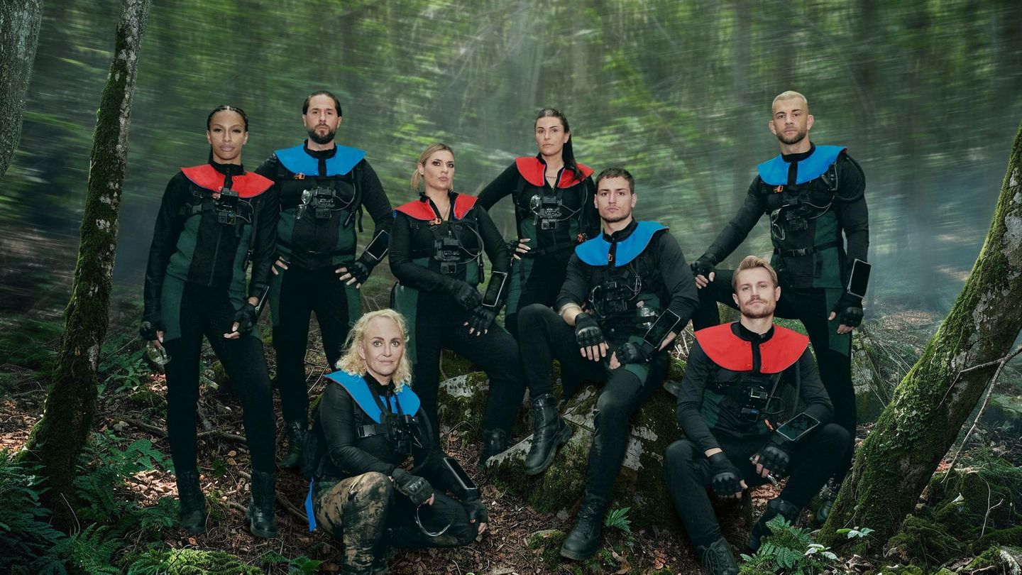 Stellen sich dem Nervenkitzel in der Wildnis (von links): Cecilia Asoro, Maurice Dziwak, Caro Robens, Valentina Principessa, Gloria Glumac, Max Bornmann, Aaron Königs und Serkan Yavuz.