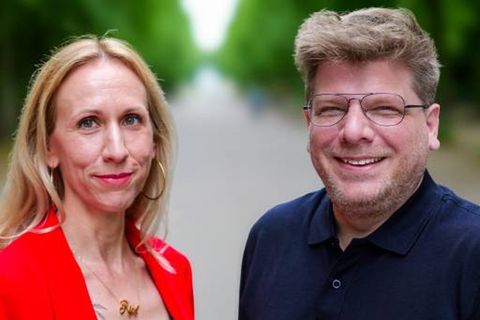 Sollen für die Linke als Spitzenduo in den Landtagswahlkampf 2027 ziehen: Alexandra Mehdi und Sebastian Merkens. Foto: Luca Pern