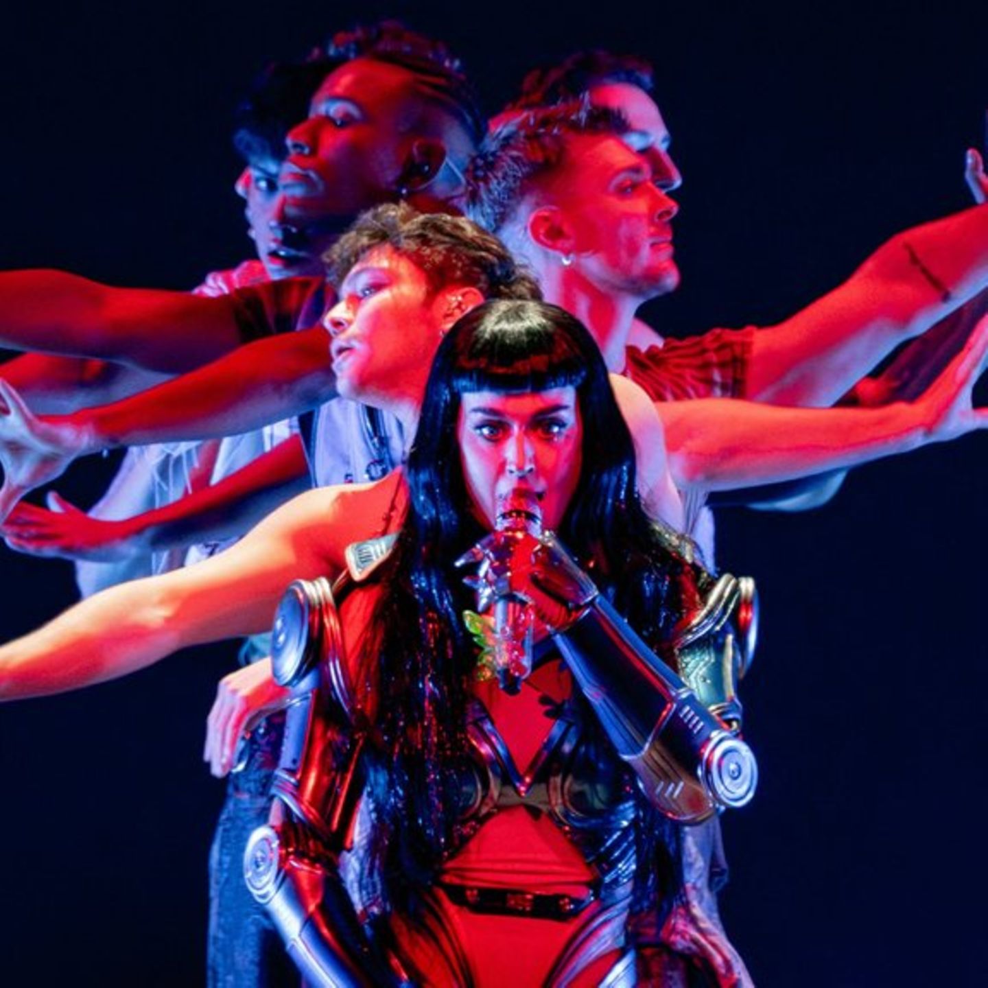 Katy Perry freut sich bereits auf ihren Auftritt bei der Fußball-WM.