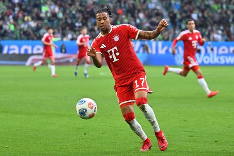 Michael Olise holte einen Strafstoß für die Bayern raus. Foto: Swen Pförtner/dpa