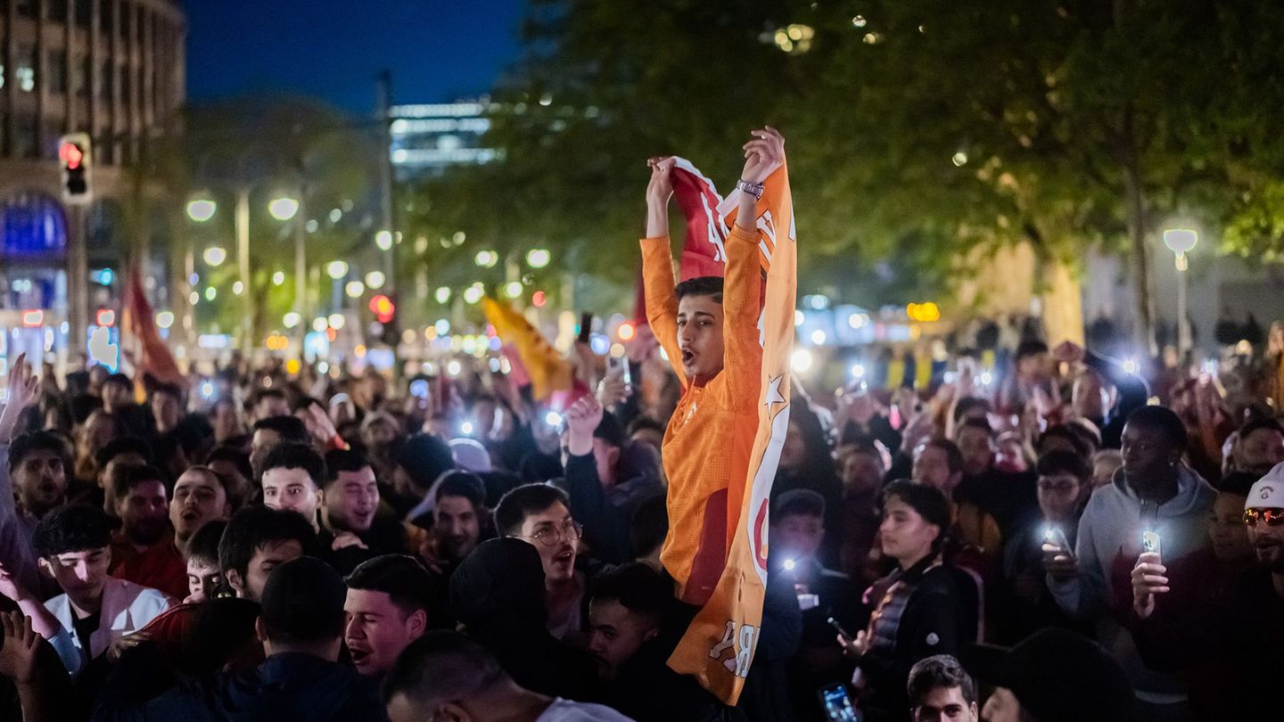 Türkische Fußballliga: Jubelfeiern in Berlin nach Meisterschaft für Galatasaray
