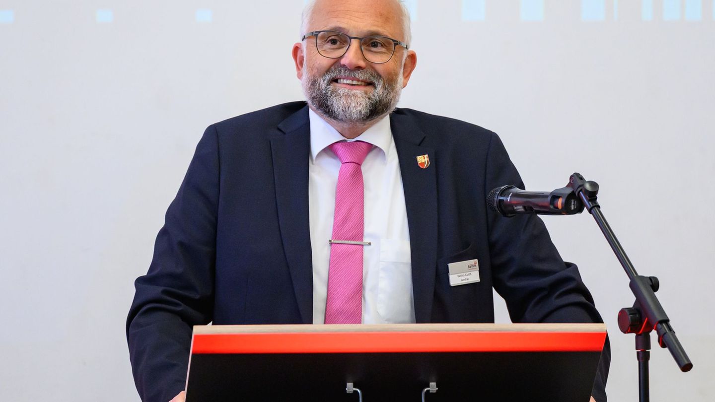 Daniel Kurth von der SPD ist bisher Landrat im Kreis Barnim. (Archivbild) Foto: Patrick Pleul/dpa