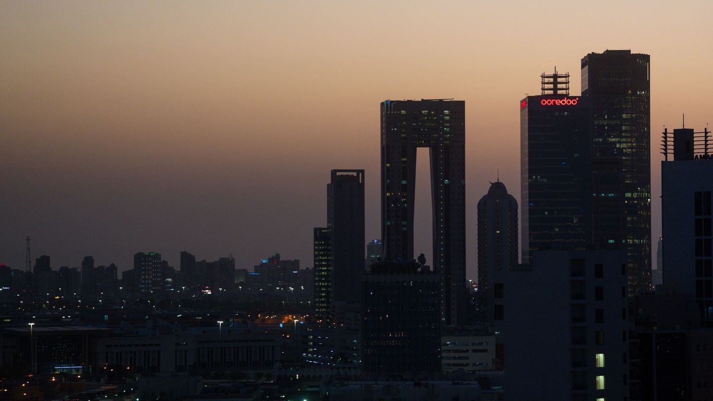 Kuwait wurde zusammen mit den Emiraten besonders stark angegriffen. (Archivbild) Foto: Soeren Stache/dpa
