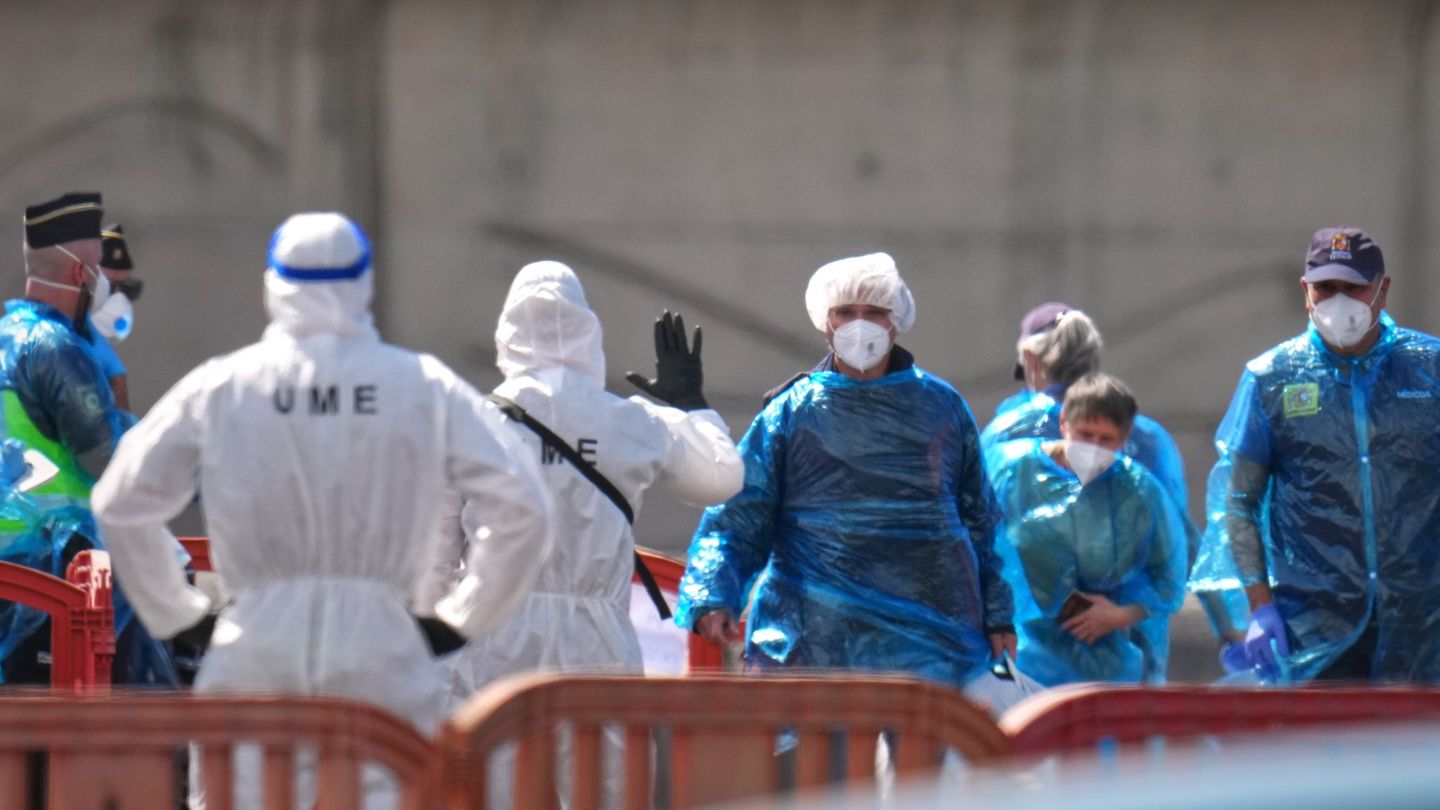 Die Passagiere aus Deutschland sollen in Quarantäne kommen. Foto: Manu Fernandez/AP/dpa