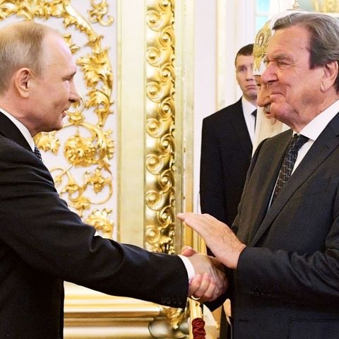 Putin will Schröder als Vermittler – was dahinter steckt