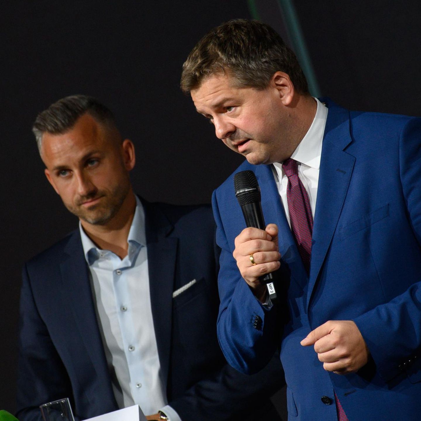 AfD-Spitzenkandidat Ulrich Siegmund und CDU-Ministerpräsident Sven Schulze