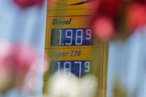 Zum ersten Mal seit Anfang März hat Diesel im bundesweiten Tagesdurchschnitt wieder weniger als 2 Euro gekostet. (Archivbild) Fo