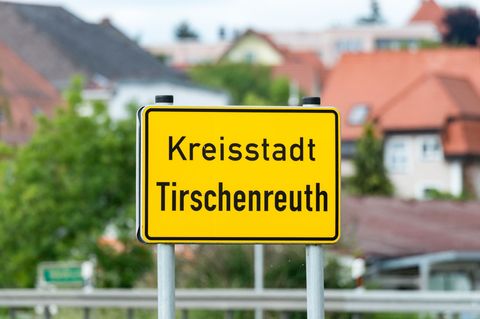 Tirschenreuth liegt weit abseits der Metropolen nahe der tschechischen Grenze - und zählt dennoch zu den wirtschaftsstärksten Re