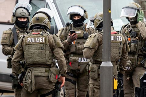 Spezialkräfte bei Einsatz in Hamburg