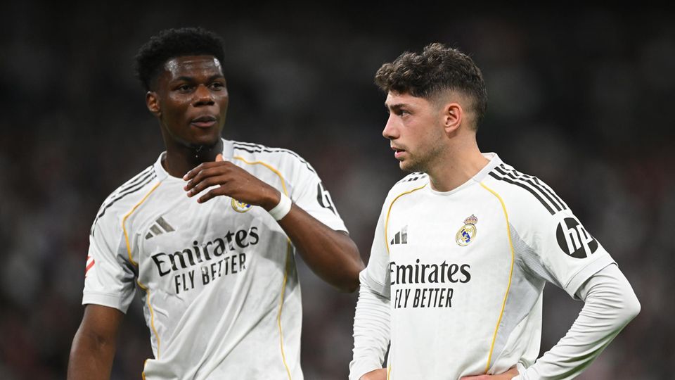 Aurélien Tchouaméni (l.) und Federico Valverde