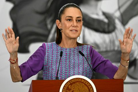 Mexikos Präsidentin Sheinbaum bei einer Pressekonferenz