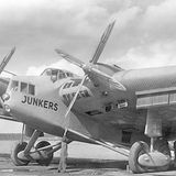 Eine „Junkers G38“ auf einem Flugplatz in Deutschland im Jahr 1930