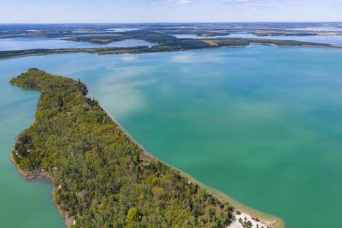 Der Bund für Umwelt und Naturschutz in Sachsen hat einen Schutz der Wasserressourcen angemahnt. (Symbolfoto) Foto: Robert Michae