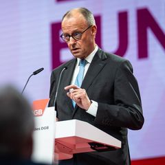 Sein Auftritt beim DGB war für Kanzler Friedrich Merz nicht gerade vergnügungssteuerpflichtig