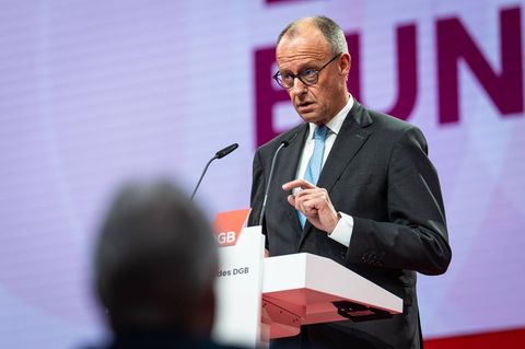Sein Auftritt beim DGB war für Kanzler Friedrich Merz nicht gerade vergnügungssteuerpflichtig