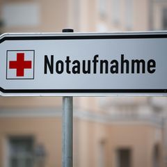Der Angegriffene in Torgau kam ins Krankenhaus (Symbolbild)